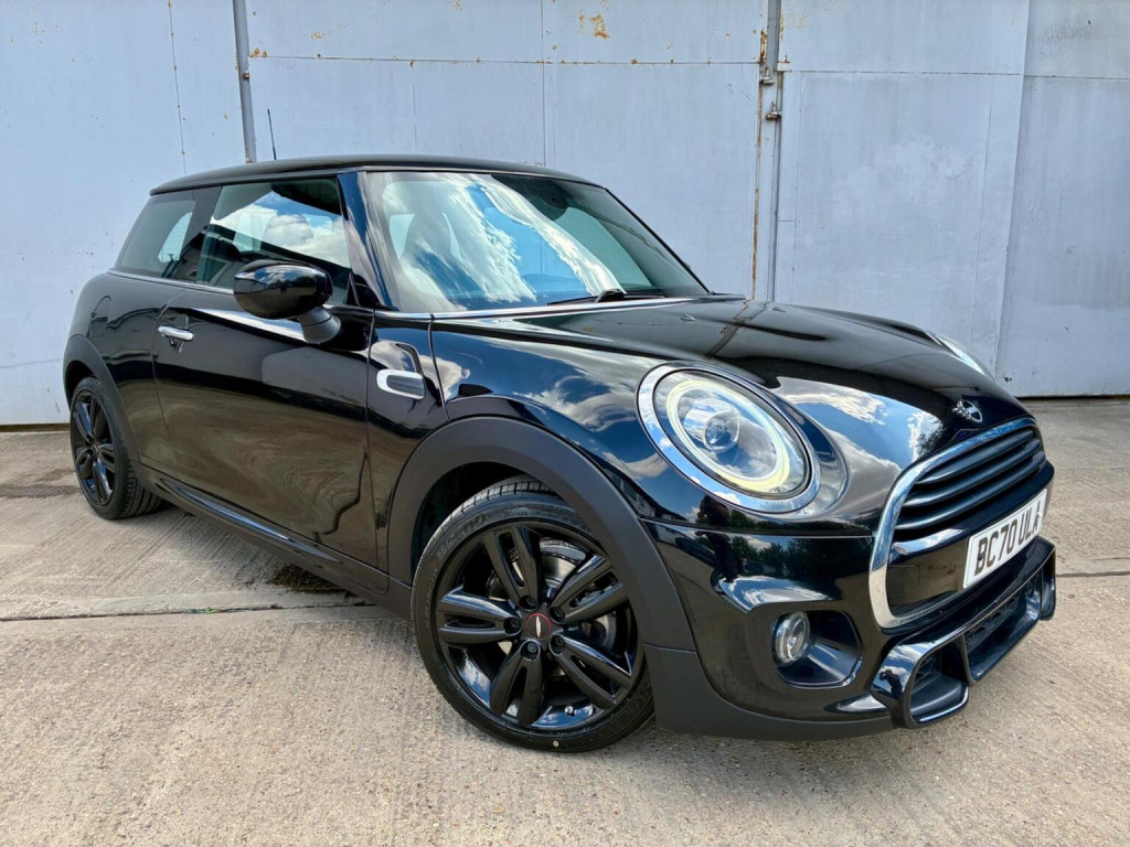 2020 MINI HATCH